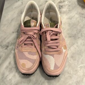 Valentino Rockrunners Pink Camo size EU 39